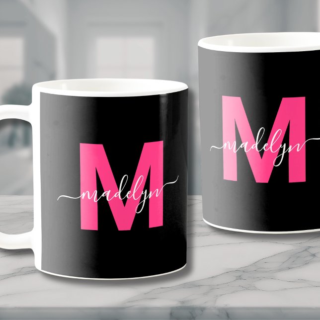 Caneca De Café Monograma Inicial do Nome do Script Rosa Elegante (Elegant Pink Script Name Initial Monogram Coffee Mug)