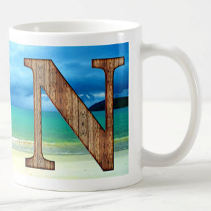 Caneca De Café Monograma inicial em madeira - Letra N Praia Ocean