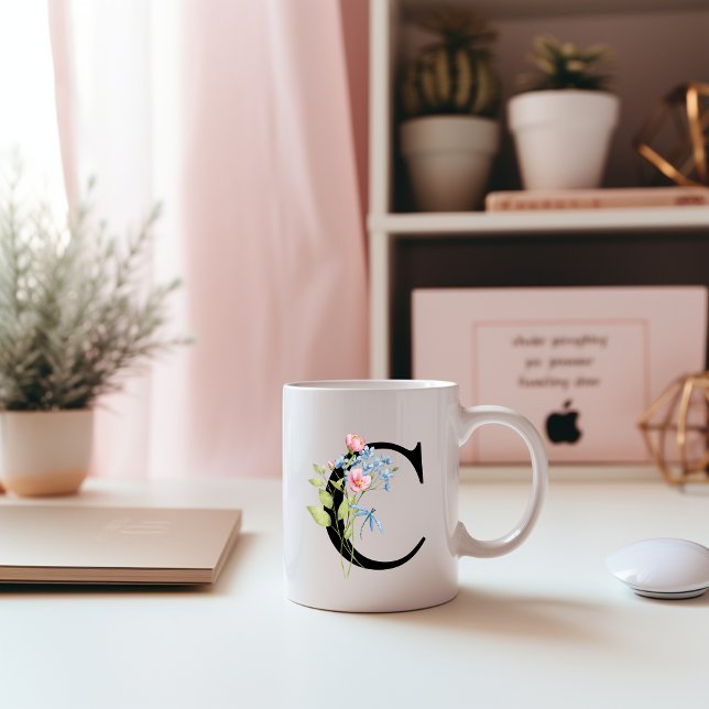 Caneca De Café Monograma Inicial Floral C Mug (Criador carregado)