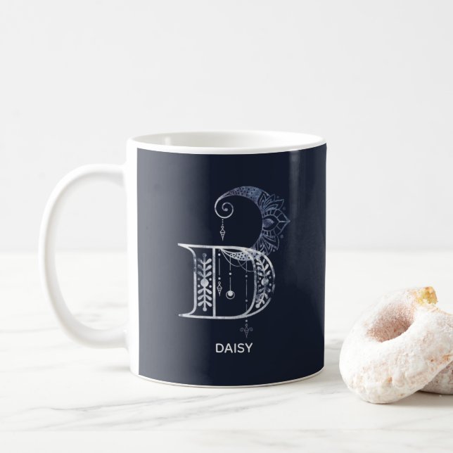Caneca De Café Monograma - Letra D Boho Crescent Moon Mandala (Com Donut)