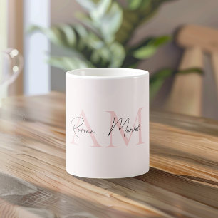 Caneca De Café Monograma Minimalista Nome e Nome Inicial Pastel R