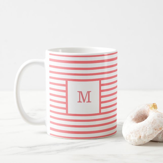 Caneca De Café Monograma Personalizado com Listras Vermelho Coral (Com Donut)