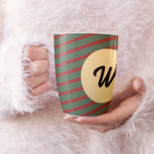 Caneca De Café Monograma Personalizado Vermelhos e Verdes com str