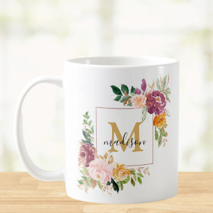 Caneca De Café Monograma Rosas Florais Coloridas Floral em Aquare