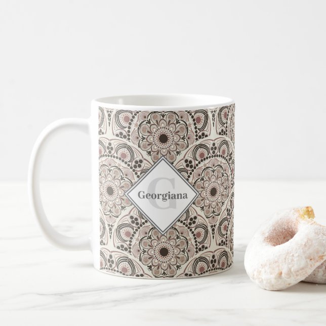Caneca De Café Monogramas Neutrais Quentes Dot Mandala Art Deco E (Com Donut)