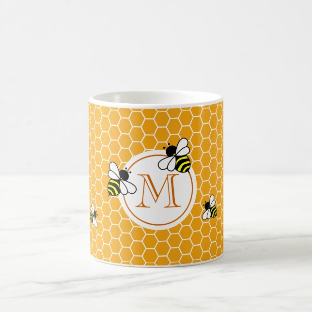 Caneca De Café Monogrammed Orange Honeycomb Pattern with Bees (Centro)