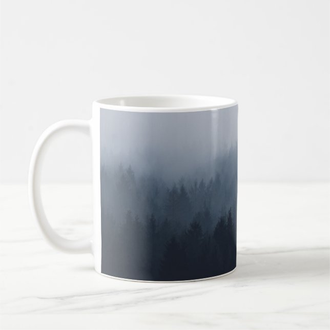 CANECA DE CAFÉ MONTANHA COM FLORESTA NO NEVO (Esquerda)