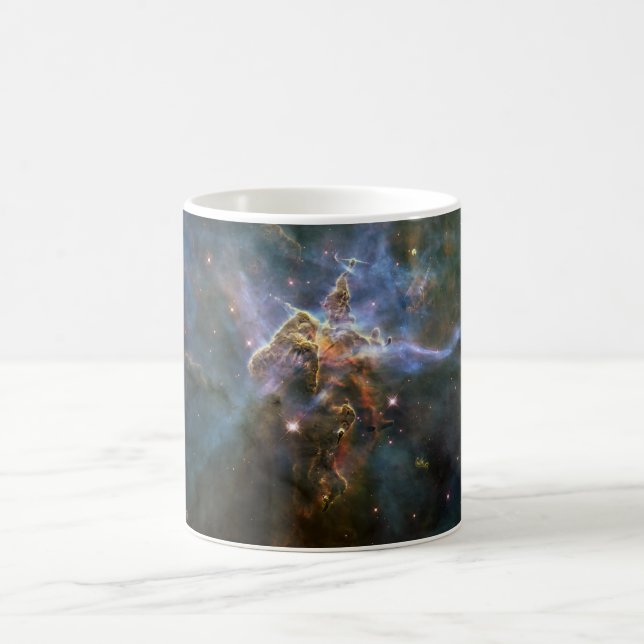 Caneca De Café Montanha Mística no Espaço Hubble na Nebulosa Cari (Centro)