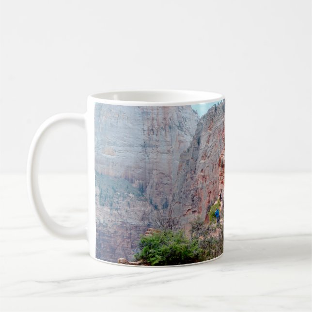 CANECA DE CAFÉ MONTANHA PRETA SOB O CÉU CLEAR DA NOITE (Esquerda)