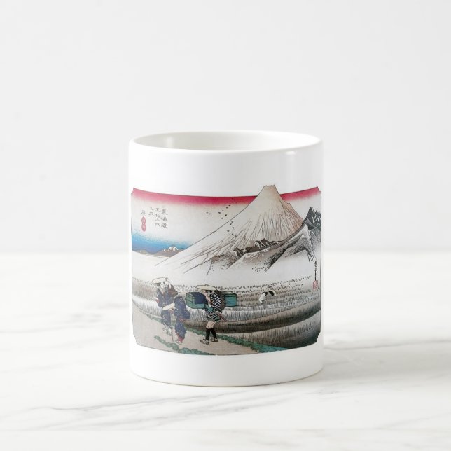 Caneca De Café Monte Fuji na manhã, Japão cerca de 1831-1834 (Centro)