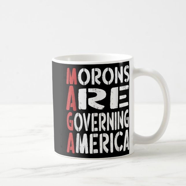 Caneca De Café Morons Estão Governando A América Engraçada Tee _1 (Direita)