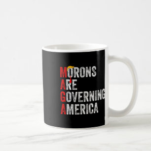 Caneca De Café Morons Estão Governando A América Engraçada Trump