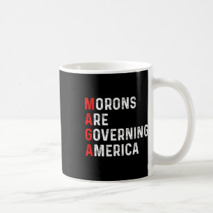 Caneca De Café Morons Governam Anti-Trump Político Americano