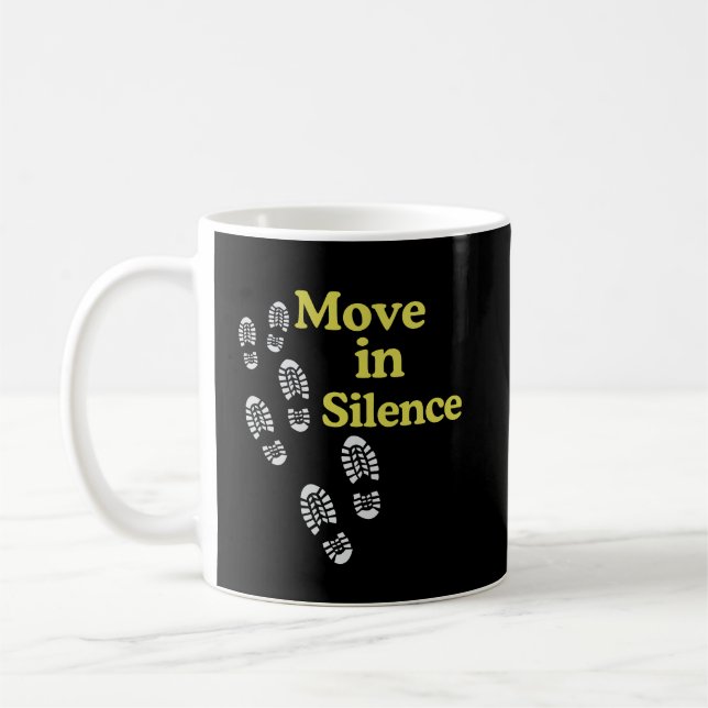 Caneca De Café Move in Silence Inspirational Mug – Quiet Strength (Esquerda)