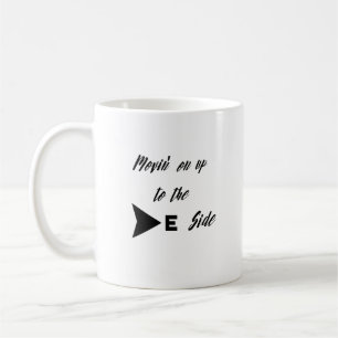 Caneca De Café Movendo-se para o lado leste