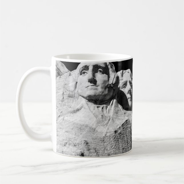CANECA DE CAFÉ MT. RUSHMORE DURANTE O DIA (Esquerda)