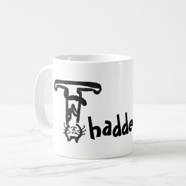Caneca De Café Mug - Cat Letter T com o nome (Frente Esquerda)