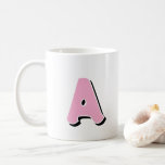 Caneca De Café Mug Inicial<br><div class="desc">Descubra a combinação perfeita de estilo e personalização com nossa Copa inicial de café! Projetada para aqueles que adoram adicionar um toque único às suas rotinas diárias, esta xícara é mais do que apenas uma embarcação para o seu peito favorito — é uma declaração de individualidade. Por que você vai...</div>