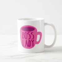 Mulher do BOSS com café rosa