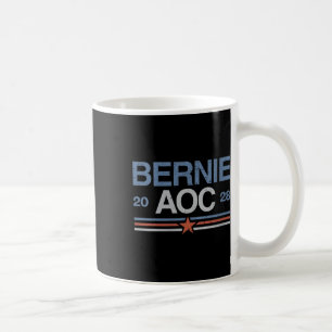 Caneca De Café Mulheres Bernie Sanders E Aoc V-neck
