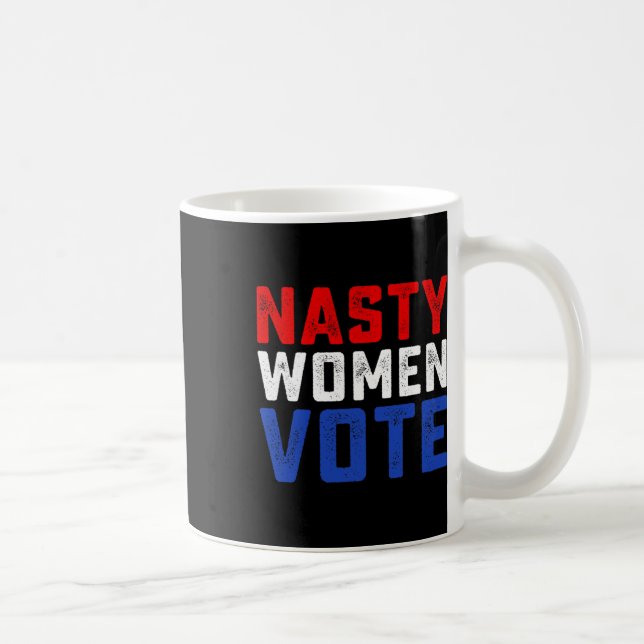 Caneca De Café Mulheres Repulsivas Votam  (Direita)