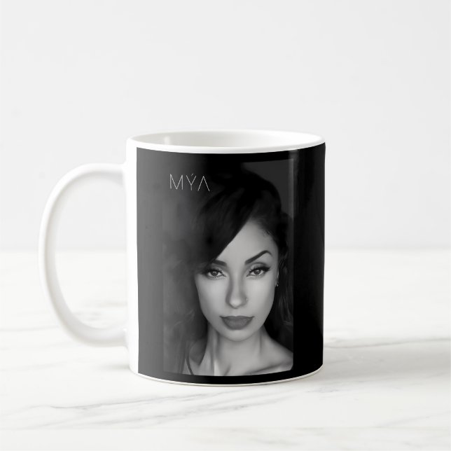 Caneca De Café Mya Close-Up Black White (Esquerda)