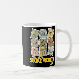 Caneca De Café Na era dos assistentes sociais homens de graduação