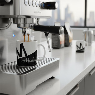 Caneca De Café na moda preto e branco monograma