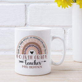 Caneca De Café Name of 4Th grade teacher, Cute Rainbow