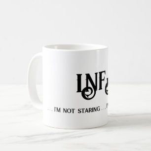Caneca De Café Não estou a olhar para o INFJ, estou a pensar
