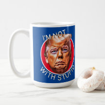 Não Estou Com o Idiota Trump