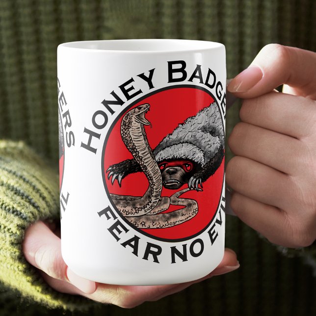 Caneca De Café Não teme Mau Badass Mel Badger Red Animal Art (Honey badgers Fear no evil Funny honey badger & snake badass animal quote coffee mug)