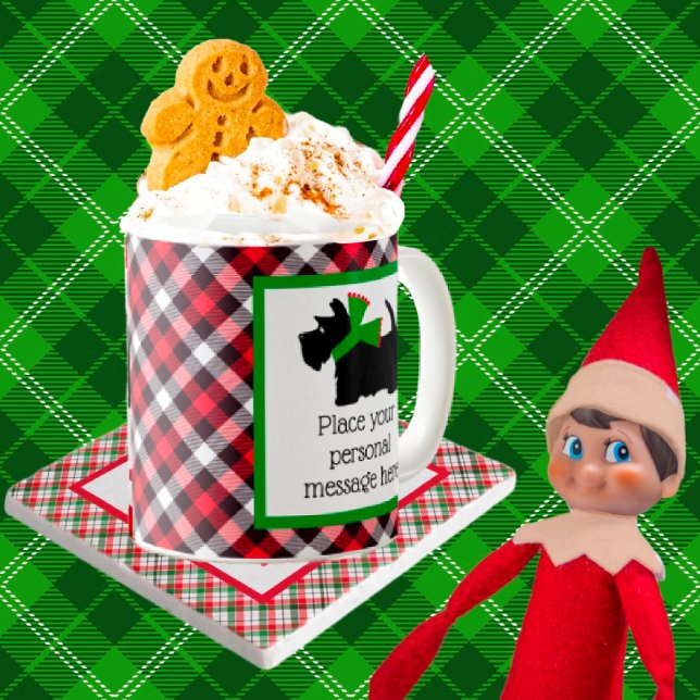 Caneca De Café Natal de Cachorro Negro Personalizado (Criador carregado)