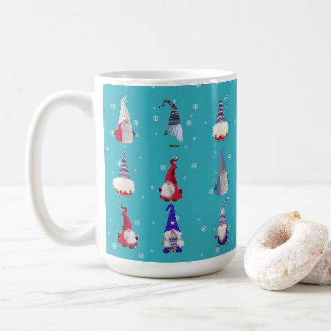 Caneca De Café Natal dos Gnomos do Scandi (Com Donut)