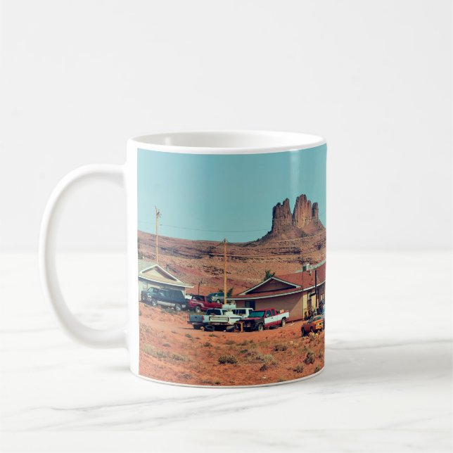 Caneca De Café Navajo nativo americano em uma reserva na Ar (Esquerda)