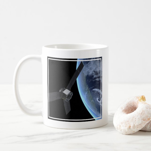 Caneca De Café Nave Espacial Juno Durante O Voo Da Terra (Com Donut)