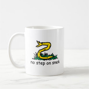 Caneca De Café Nenhum passo na paródia de snek Gadsden SnekRight