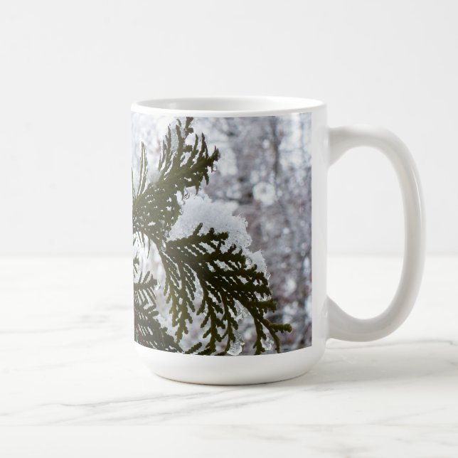 Caneca De Café Neve nas ramificações verdes (Direita)