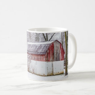 Caneca De Café Neve No Queda Vermelho