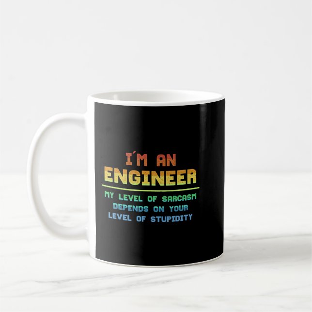 Caneca De Café Nível De Engraçado Do engenheiro Da Engenharia Mec (Esquerda)