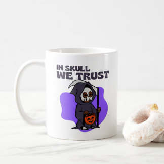 Caneca De Café No crânio, confiamos em Design de Halloween