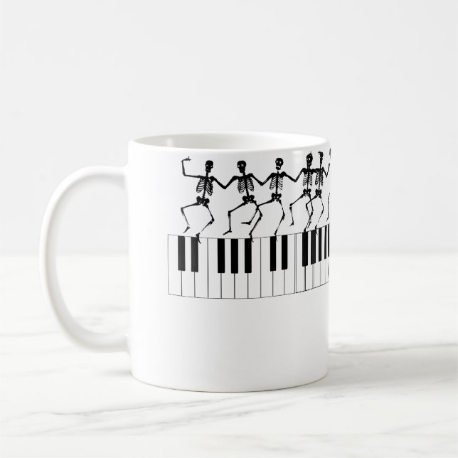 Caneca De Café No Teclado (Esquerda)
