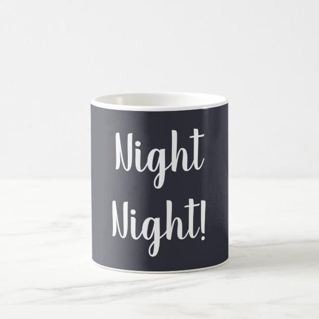 Caneca De Café Noite de Mug em Azul Escuro com Texto Branco (Centro)