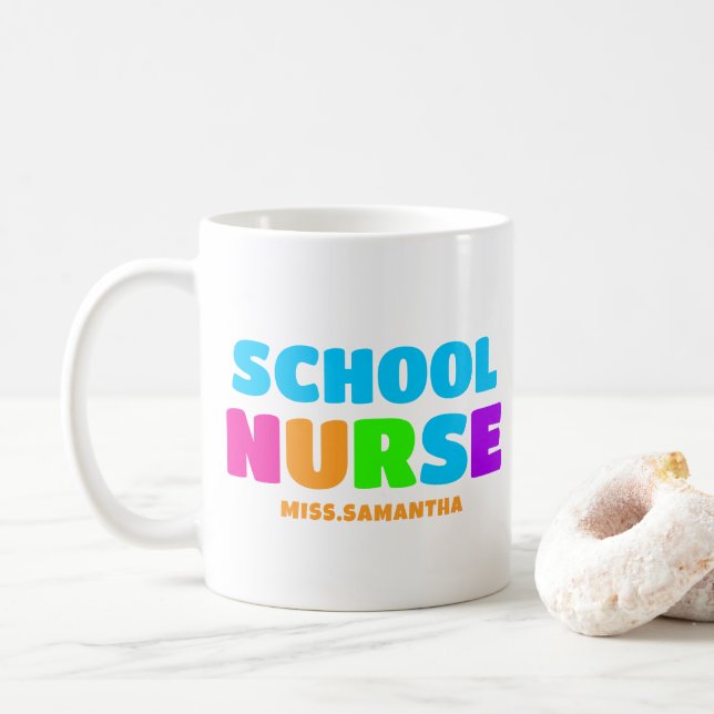Caneca De Café Nome de Enfermeiro Escolar Personalizado (Com Donut)