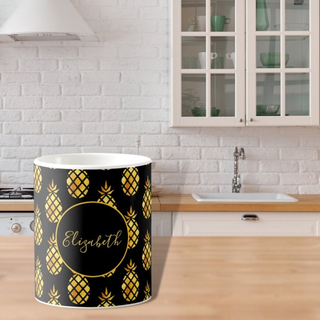 Caneca De Café Nome do abacanho dourado preto (Criador carregado)