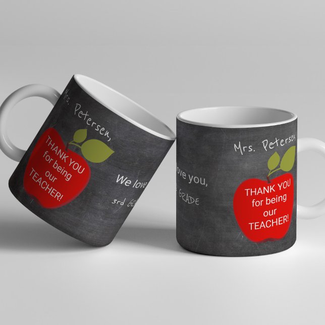 Caneca De Café Nome do professor | Quadro negro maçã vermelha obr (Criador carregado)