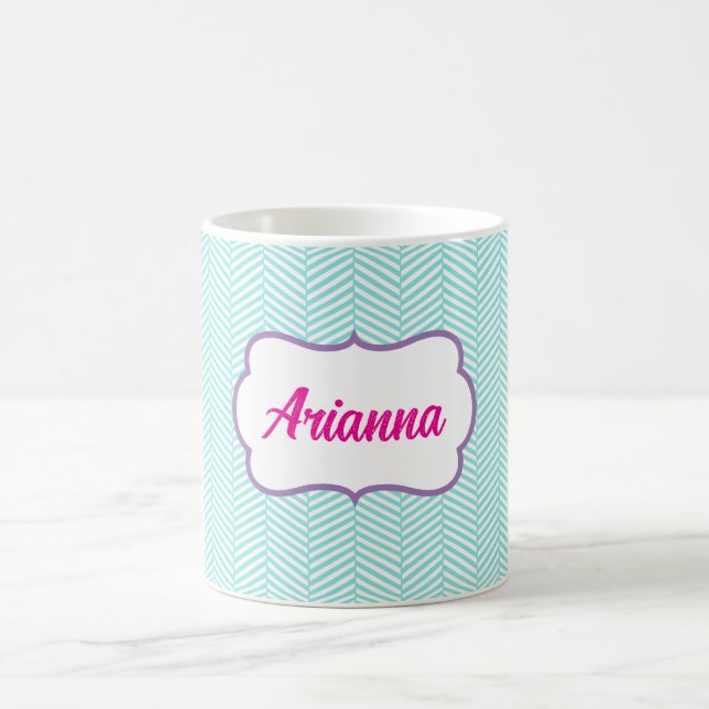 Caneca De Café Nome em Chevron Azul Água e Lavanda Roxo (Centro)