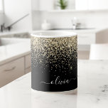Caneca De Café Nome Monograma Brilho Glitter Feminino Preto Doura<br><div class="desc">Caneca ou Xícara de Café com Nome e Inicial Monograma Dourado e Preto Brilho Glitter Metalizado. Este é o presente perfeito para aniversário de 16 anos, casamento, chá de noiva, aniversário de casamento, chá de bebê ou festa de despedida de solteira para alguém que ama glamour luxuoso e estilos chiques....</div>