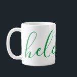 Caneca De Café Nome Personalizado Elegante Kelly Green Mug<br><div class="desc">Uma linda caneca com um nome personalizado em uma fonte moderna,  elegante. Em verde-kelly e branco. Maravilhoso como um presente de dia de as mães,  feriado,  aniversário,  desabrigos ou madrinhas.</div>