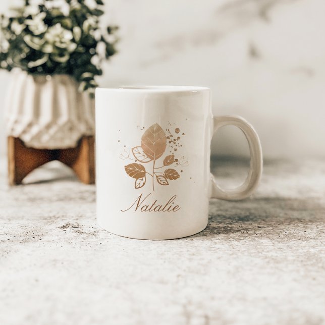 Caneca De Café Nome Personalizado Floral Dourado do Elegante Rosa (Criador carregado)